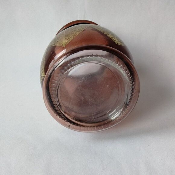 Red Glass Lantern or Vase with Gold Leaf design - Picture 5 of 7